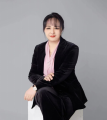 上海夏鹰教育科技有限公司创始人米热阿依·乃西木丁