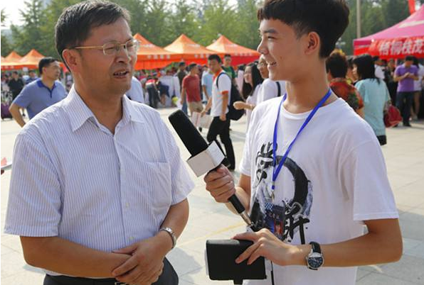 快讯：【回望欧洲之行】根深叶茂 习大大这样深植中意友谊之树