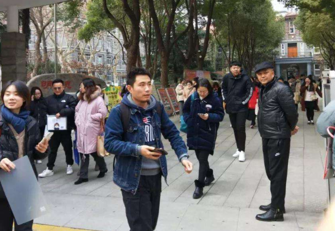 快讯：住房和城乡建设部：加强统筹谋划确保冬季供热采暖稳定运行