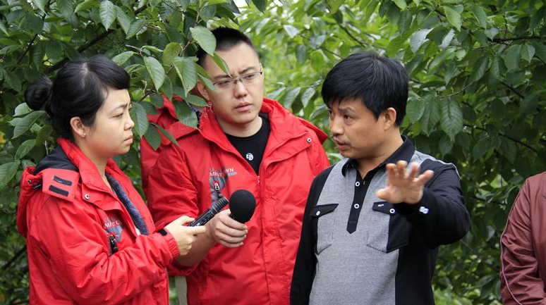 快讯：女性应届毕业生求职难 女职工合法权益屡受损